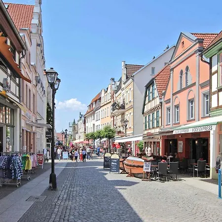 Waren Mueritz